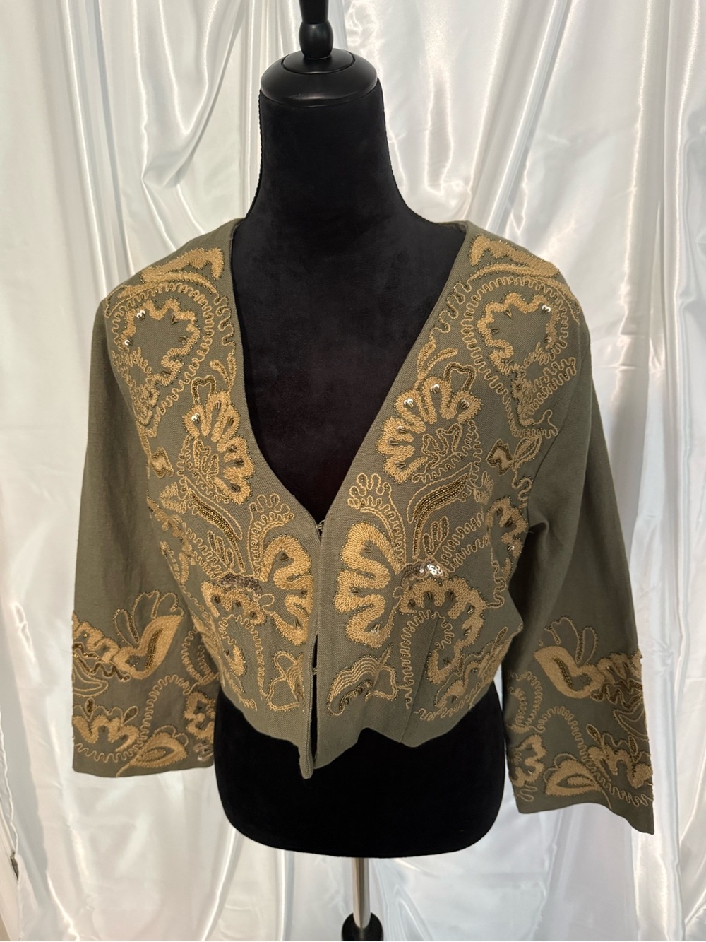 Embroidered Olive Green Cropped Cardigan with Gold Detailing